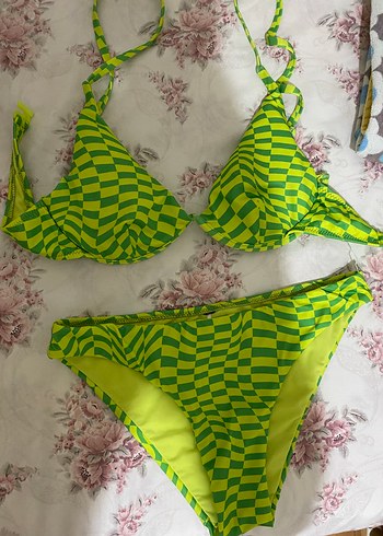 Yeşil Damalı Bağlamalı Bikini Takımı