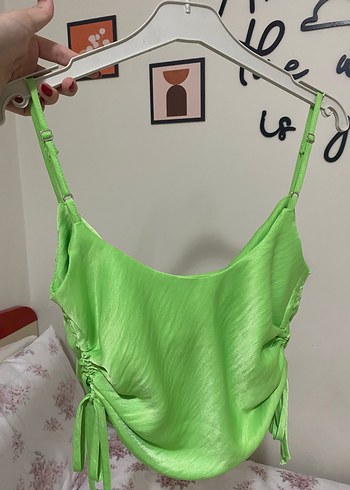 Quzu Parlak Yeşil Bebek Slingi