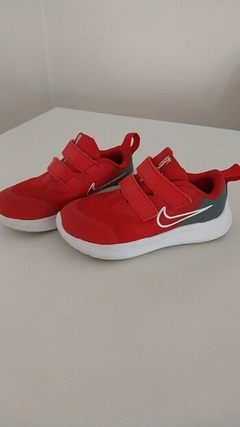 Nike Erkek çocuk spor ayakkabı 