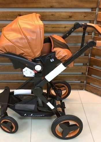 Kahverengi Bebek Arabası