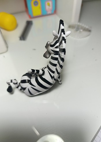 Madagaskar Martin Figür - Görsel 3