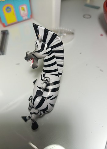 Madagaskar Martin Figür - Görsel 4