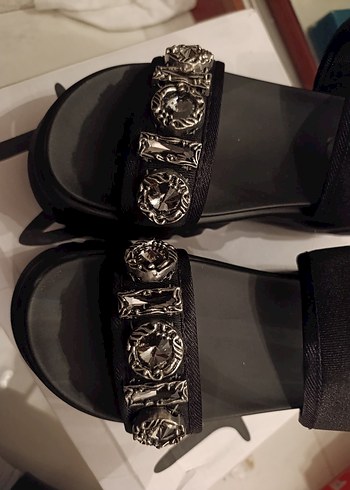 Twist Tokalı Siyah Kadın Dolgu Topuk Sandalet 37 Numara - Görsel 3