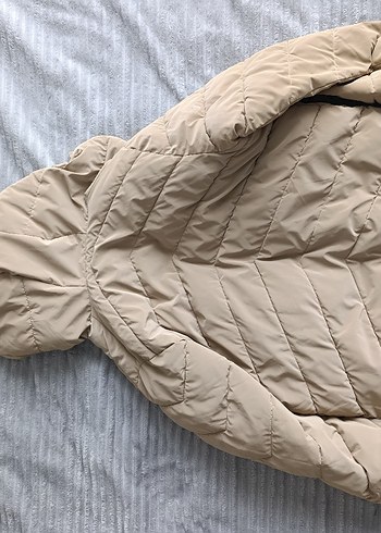 Zara Bej Kapüşonlu Kız Çocuk 11-12 Yaş 152 cm Mont - Görsel 3