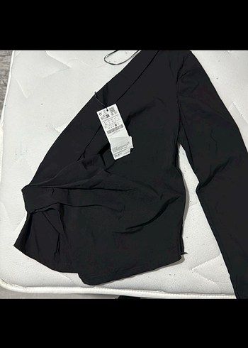 Tek Kol Uzun Kollu Siyah Denim Bluz - Görsel 2