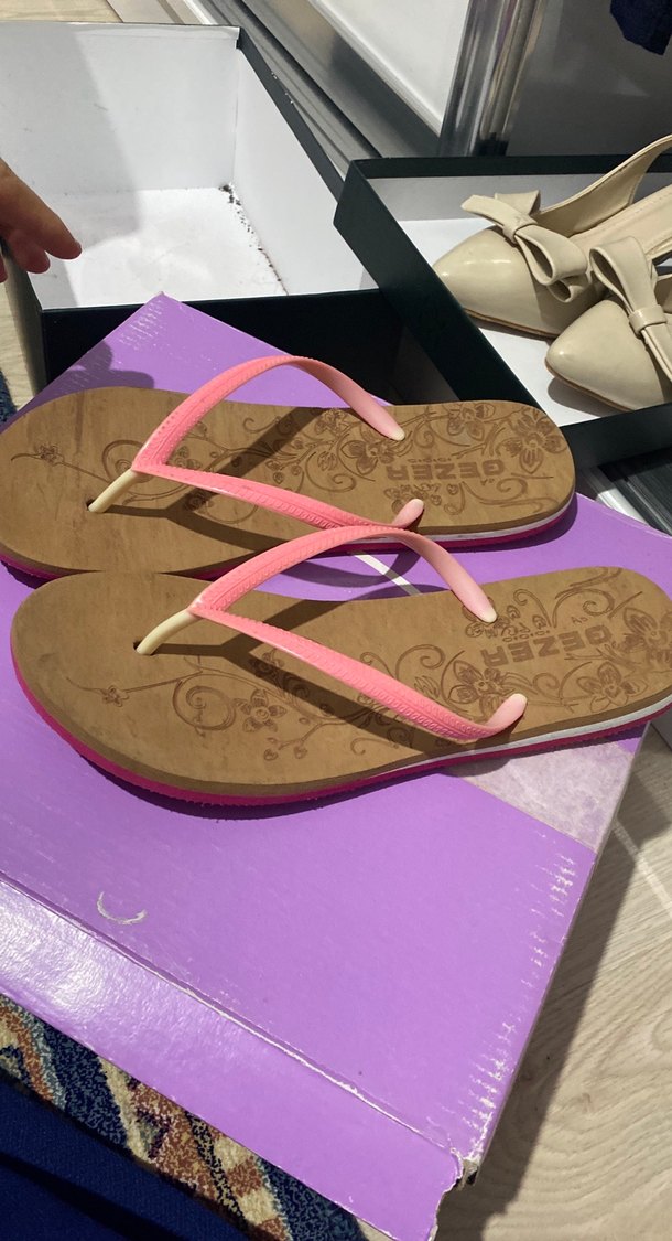 Parmak arası terlik kadın - Görsel 2