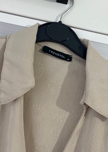 Düğmeli Bej Midi Kadın Gömlek - Görsel 2