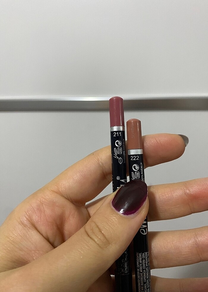 Dudak kalemi emily 222 211 - Görsel 2