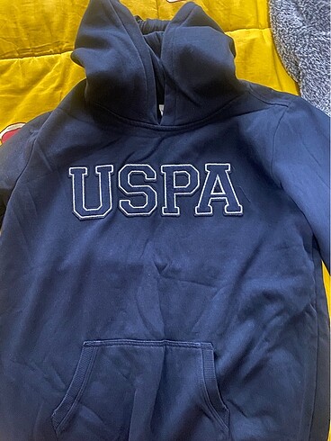 m Beden Polo Sweatshirt