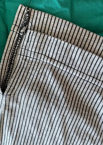 l Beden Gri Çizgili Rahat Kesim Polo Tişört