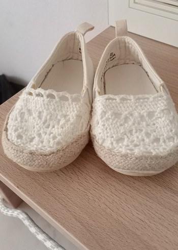 H&Mi Kız Bebek Beyaz Örgü İlk Adım Ayakkabısı