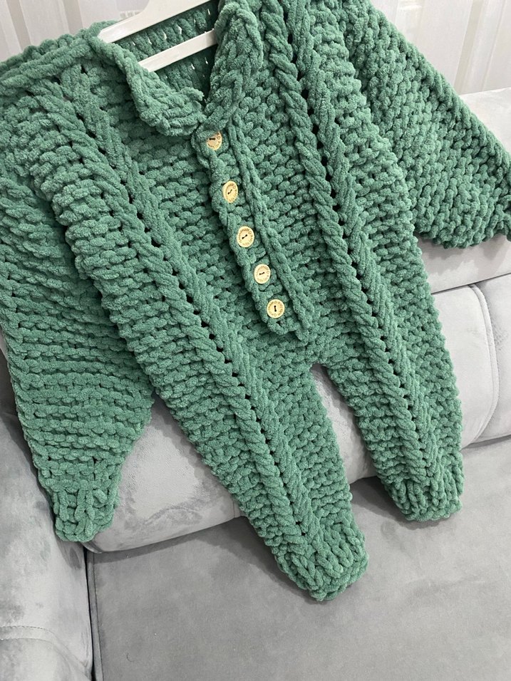 Uzun Kollu Örgü Bebek Tulumu - Görsel 2