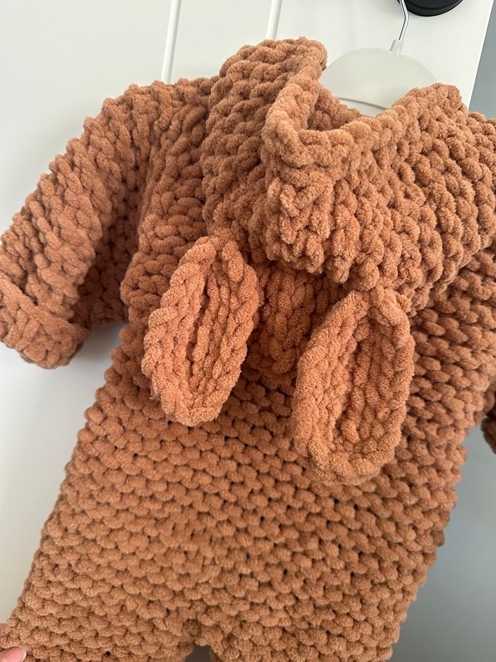 Kahverengi Örgü Bebek Tulumu - Görsel 5