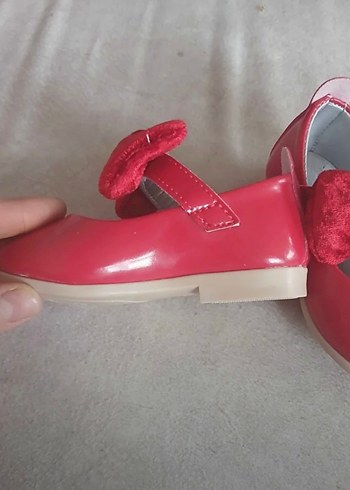 Kızlar İçin Kırmızı Fiyonk Detaylı Babet - Görsel 2