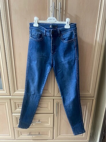 BAYAN JEAN
