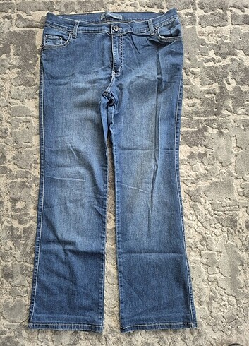 MAVİ MARKA KADIN KOT PANTOLON  - Görsel 2