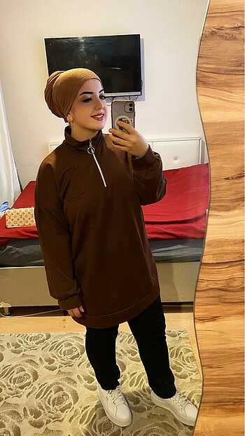 Kahverengi Yaka Fermuarlı Iki Iplik Sweatshirt