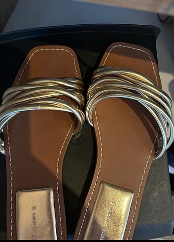 Pull and Bear Sandalet 