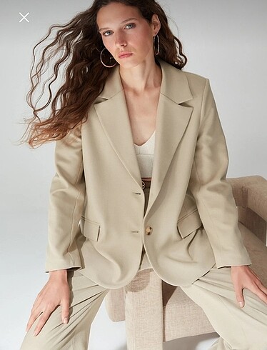 TRENDYOLMİLLA BLAZER