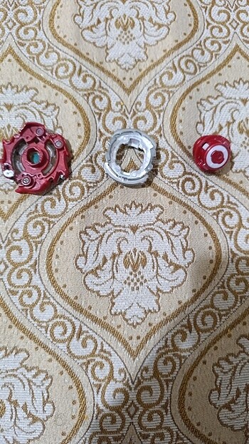  Beden Beyblade burst 
