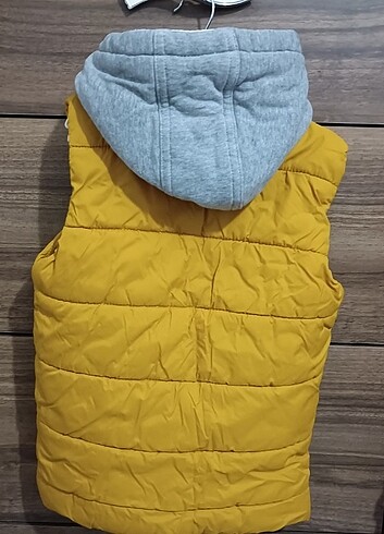 LC Waikiki Erkek çocuk yelek