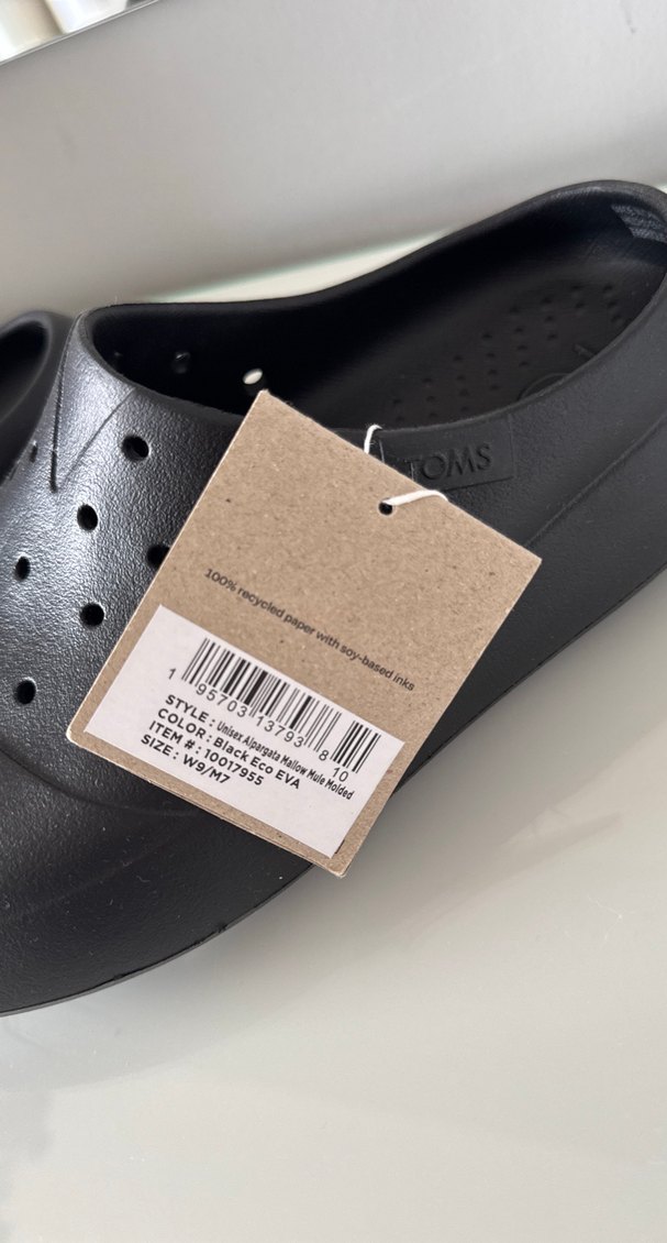 Minimalist Siyah Bayan Terlik - Görsel 3