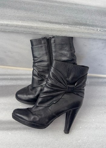 Gerçek deri Topuklu Kadın Bot - Görsel 4