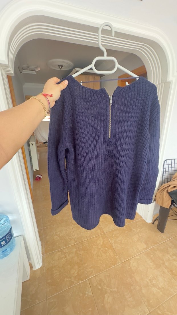 V Yaka Örgü Mavi Kadın Kazak - Görsel 3