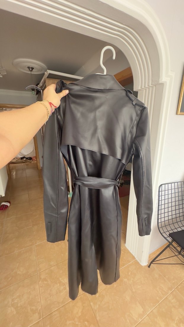 Kemerli Gri Deri Kadın Trençkot - Görsel 2