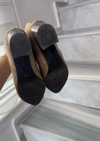 Bej Süet Kadın Topuklu Bot - Görsel 4