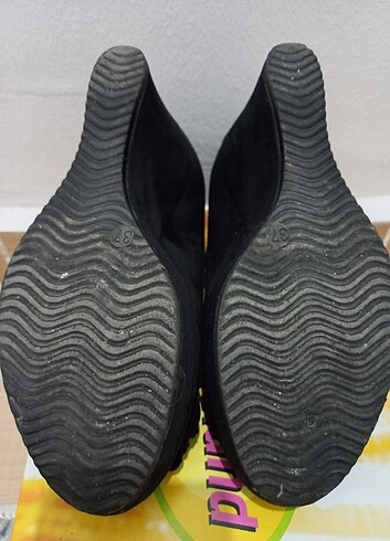 37 Beden siyah Renk Greceland dolgu topuklu süet ayakkabi