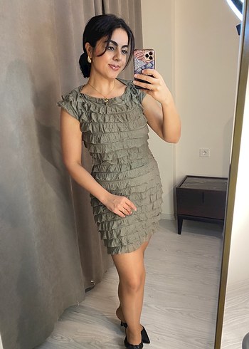 Haki Fırfırlı Esnek Elbise - Görsel 3