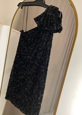 Gösterişli Siyah Payetli Uzun Abiye Elbise - Görsel 2
