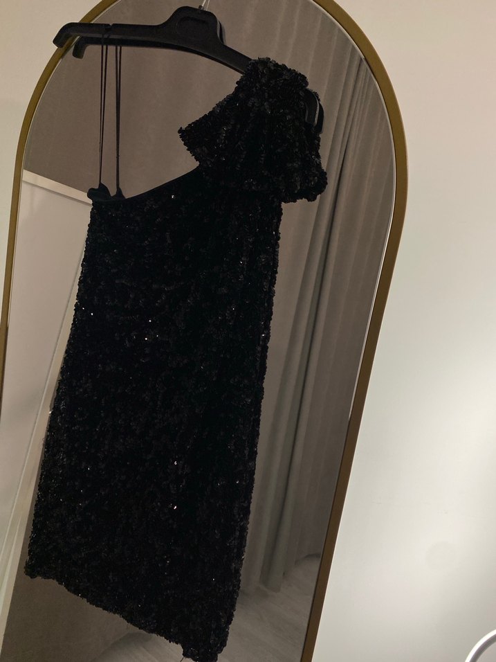 Gösterişli Siyah Payetli Uzun Abiye Elbise - Görsel 5