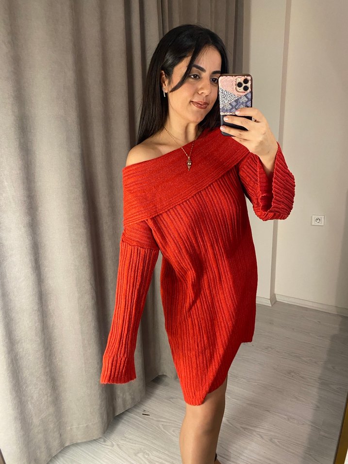 Uzun Kollu Kırmızı Triko Mini Elbise - Görsel 2