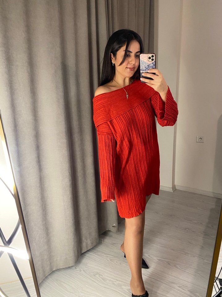 Uzun Kollu Kırmızı Triko Mini Elbise - Görsel 4