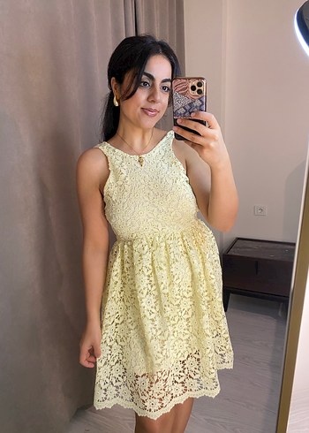 Sarı Dantel Mini Elbise - Görsel 2