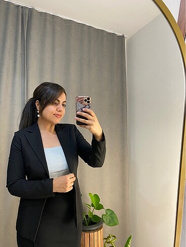 Siyah blazer önü düğmeli vatkalı ceket