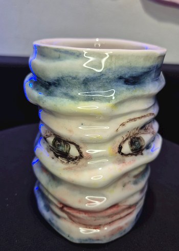 El Yapımı Figürlü Seramik Çocuk Kalemlik & Vazo - Görsel 7