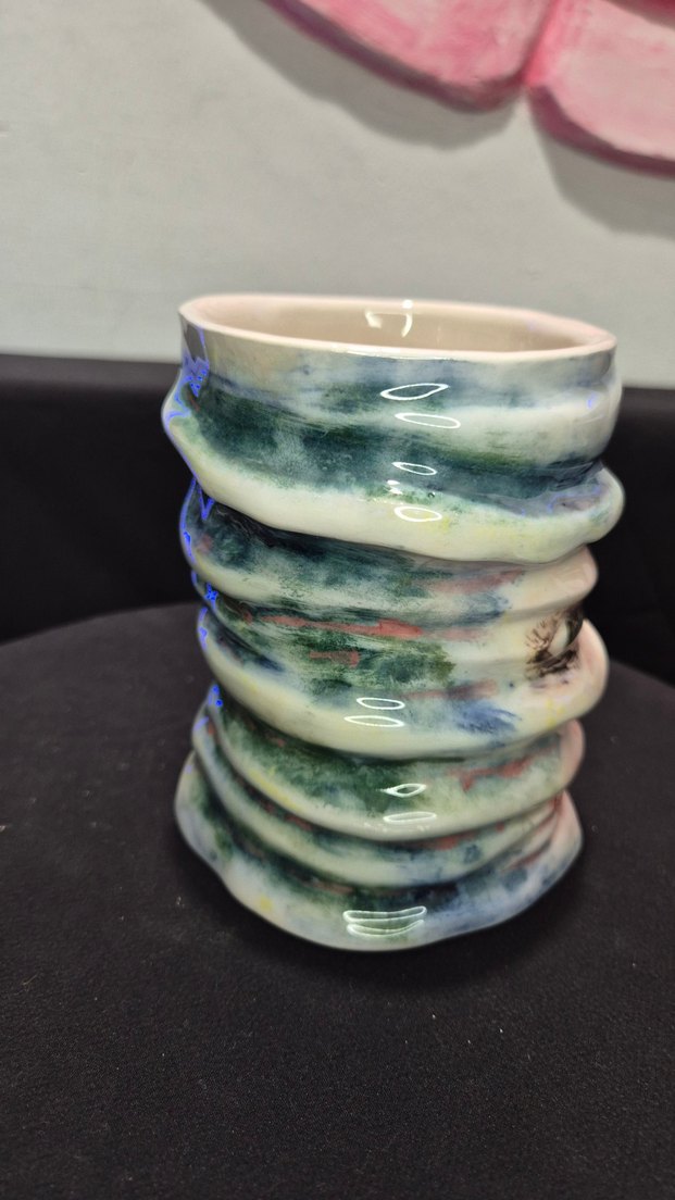 El Yapımı Figürlü Seramik Çocuk Kalemlik & Vazo - Görsel 5