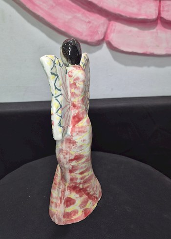 Tasarım El Yapımı Seramik "Renkli Kanatlı Figür" Dekoratif Biblo - Görsel 3