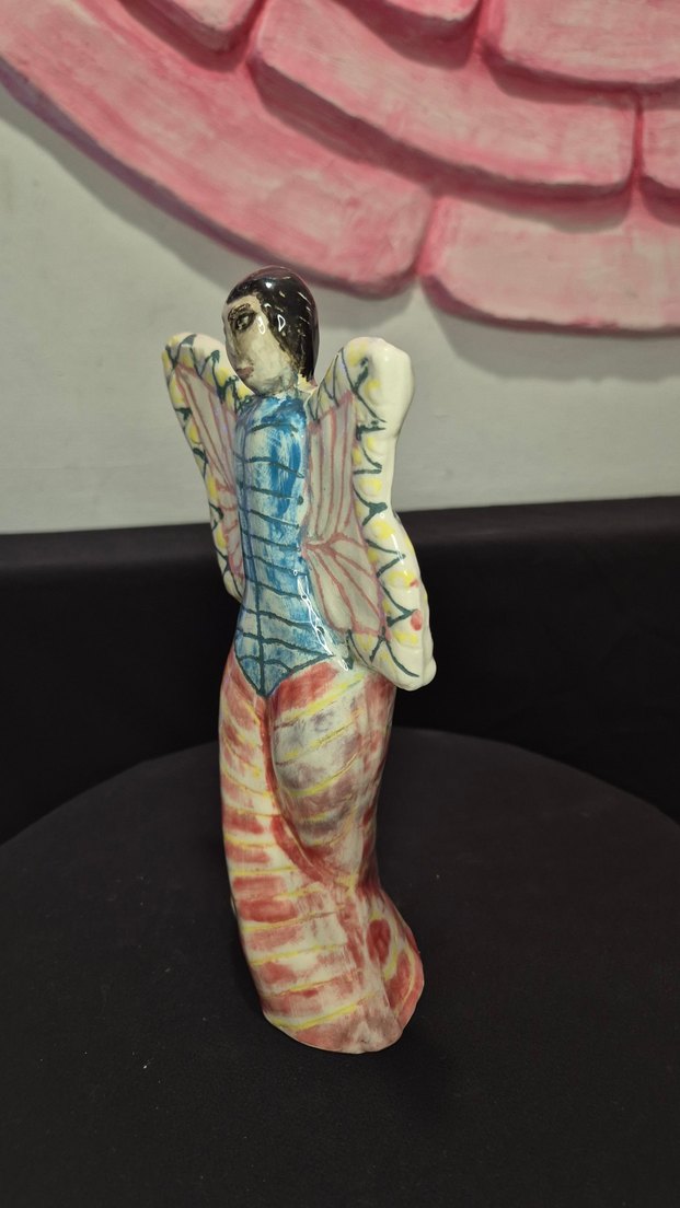 Tasarım El Yapımı Seramik "Renkli Kanatlı Figür" Dekoratif Biblo - Görsel 2