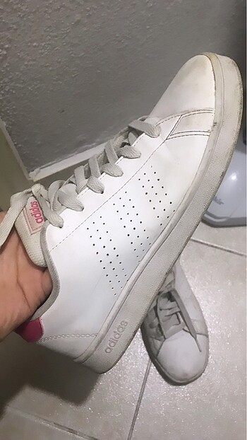 Adidas spor ayakkabı