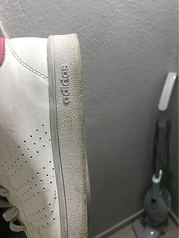 39 Beden beyaz Renk Adidas spor ayakkabı