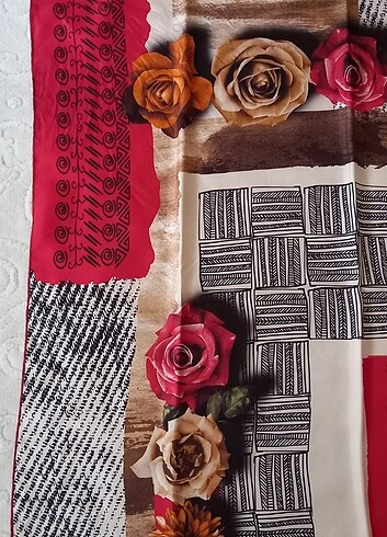 Beden kırmızı Renk Twill ipek eşarp