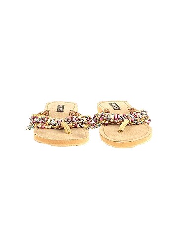 36 Beden Nine West Terlik %70 İndirimli.