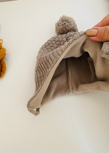 H&M Bej Nakışlı Çocuk Bere ve Eldiven Seti