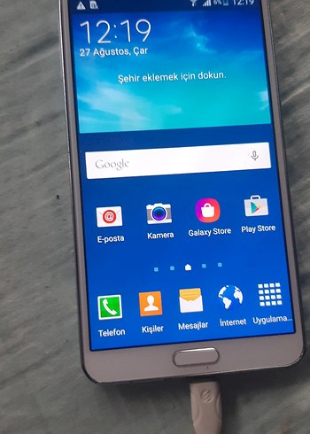 Gri Android Akıllı Telefon