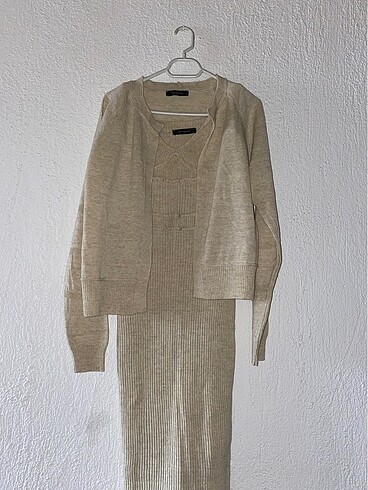 Triko midi elbise