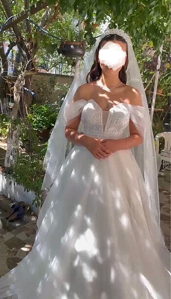 Helen tasarım gelinlik ve after elbisesi